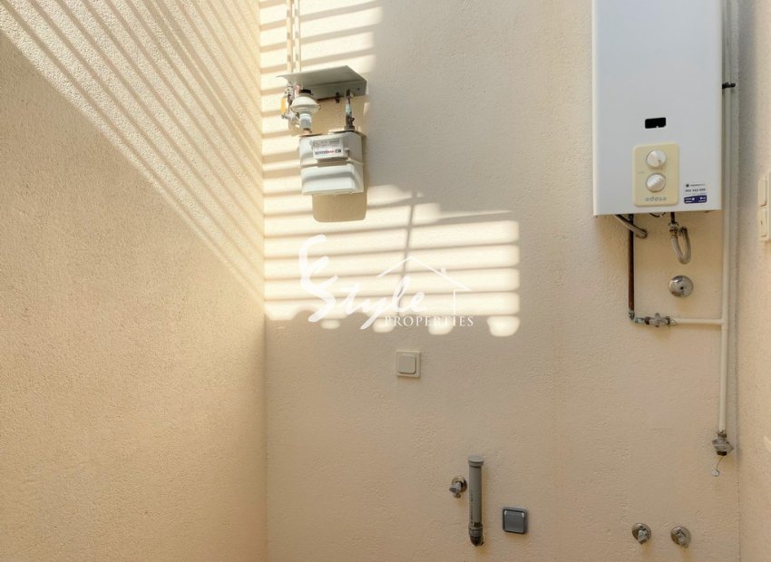 Resale - Townhouse - Los Altos