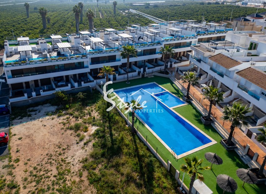 Resale - Townhouse - Los Balcones