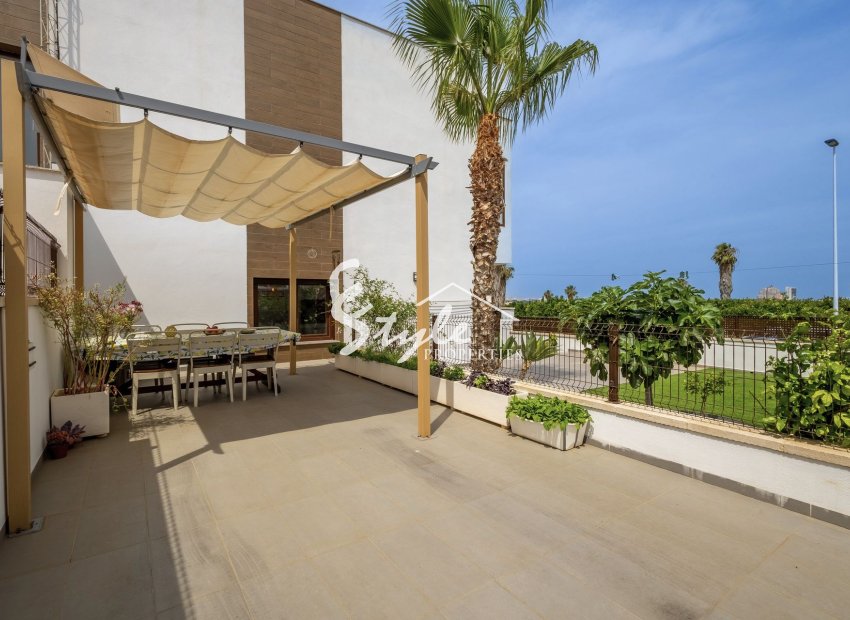Resale - Townhouse - Los Balcones