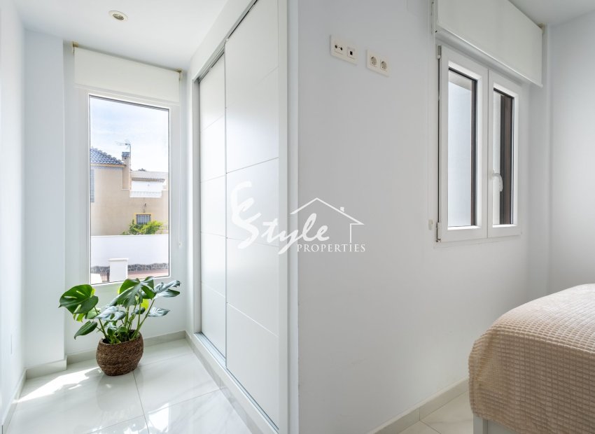 Resale - Townhouse - Los Balcones