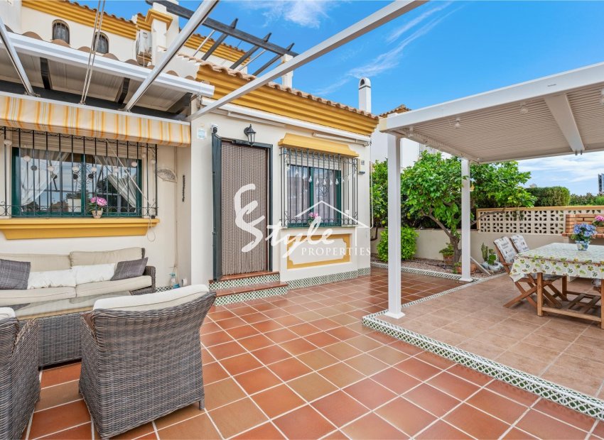 Resale - Townhouse - Orihuela-Costa - La Zenia