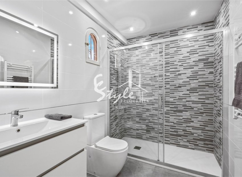 Resale - Townhouse - Orihuela-Costa - La Zenia