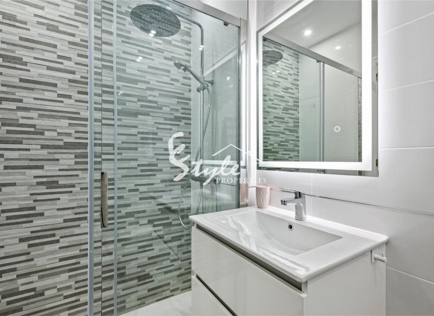 Resale - Townhouse - Orihuela-Costa - La Zenia