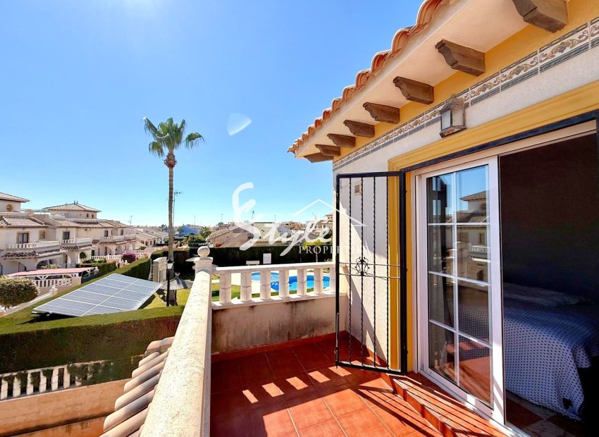Resale - Townhouse - Orihuela-Costa - Lomas de Cabo Roig