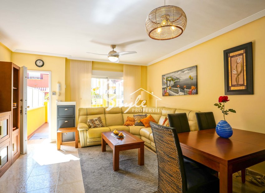 Resale - Townhouse - Orihuela-Costa - Los Dolses