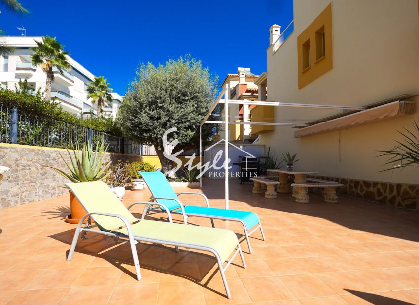 Resale - Townhouse - Orihuela-Costa - Los Dolses