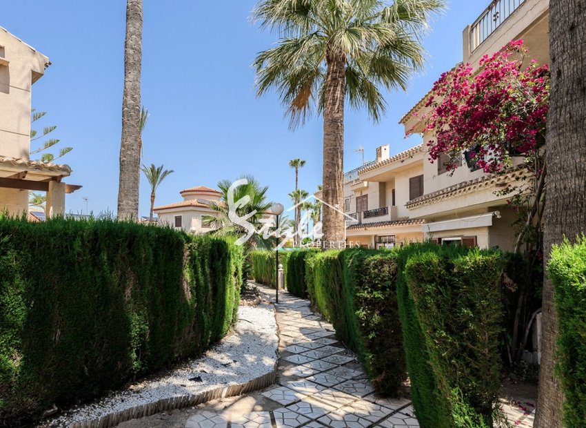 Resale - Townhouse - Orihuela Costa  - Playa Flamenca