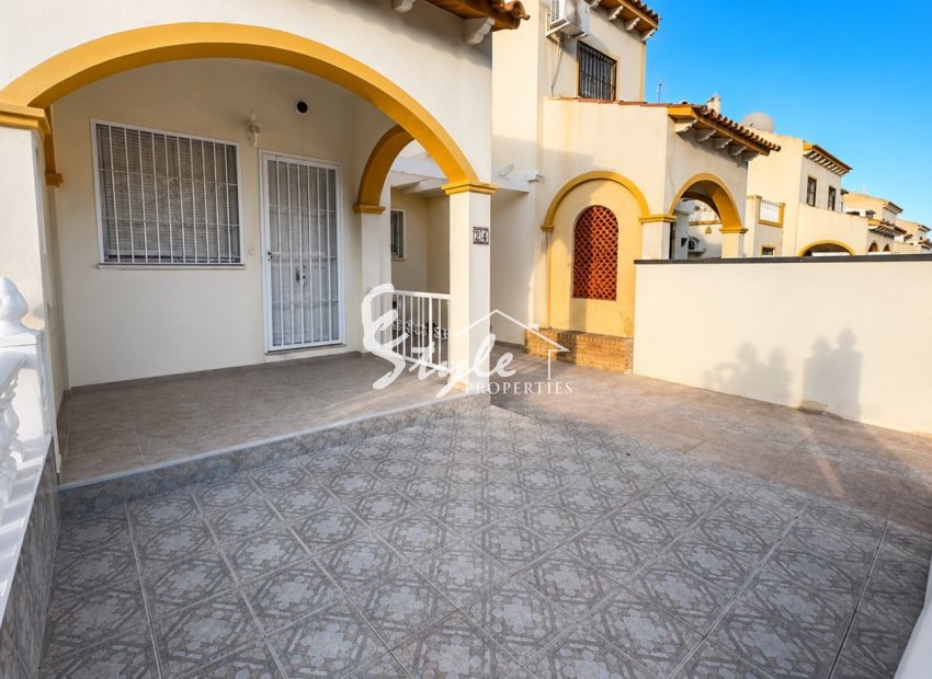 Resale - Townhouse - Orihuela-Costa - Playa Flamenca