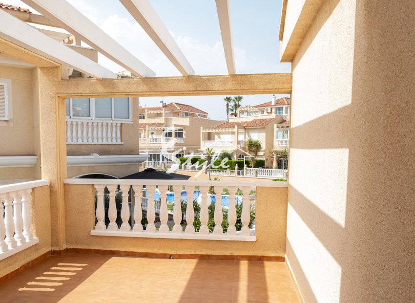 Resale - Townhouse - Orihuela-Costa - Playa Flamenca