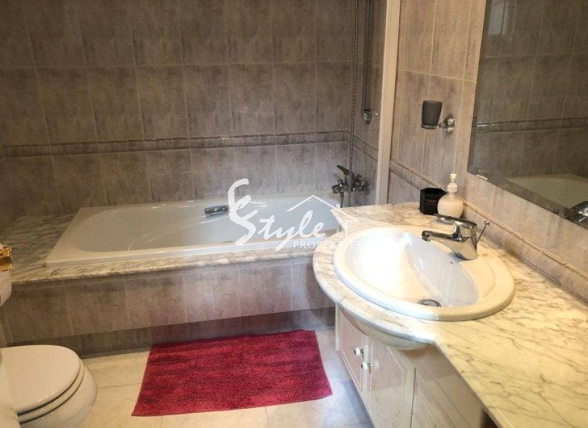 Resale - Townhouse - Orihuela-Costa - Playa Flamenca