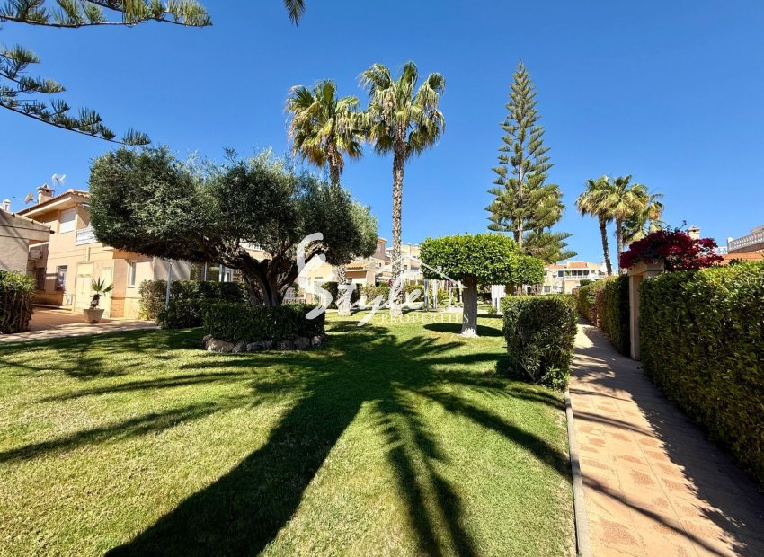 Resale - Townhouse - Orihuela-Costa - Playa Flamenca