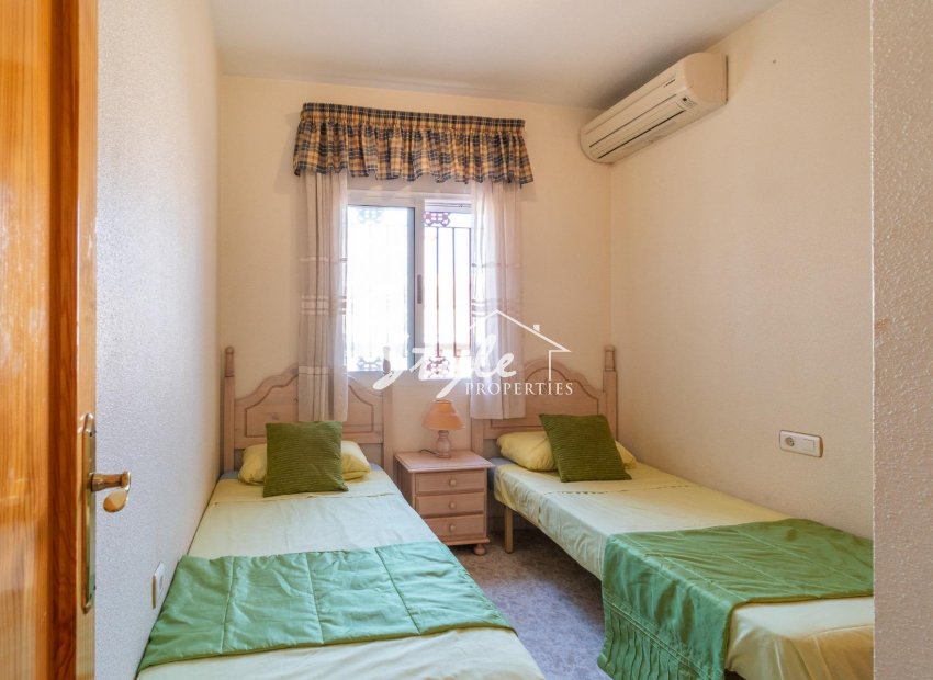 Resale - Townhouse - Orihuela-Costa - Playa Flamenca