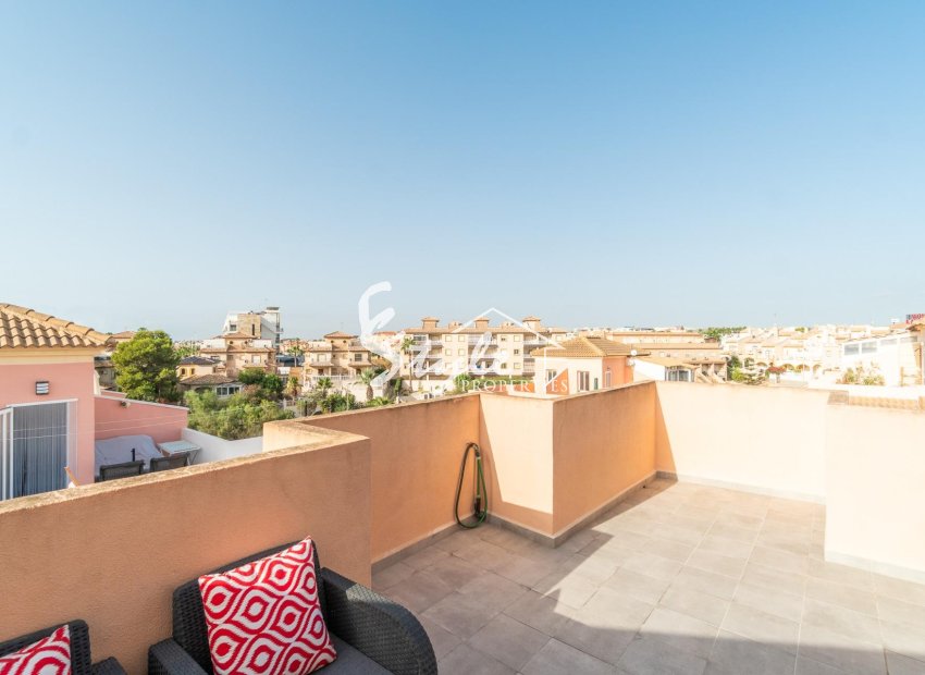 Resale - Townhouse - Orihuela-Costa - Playa Flamenca
