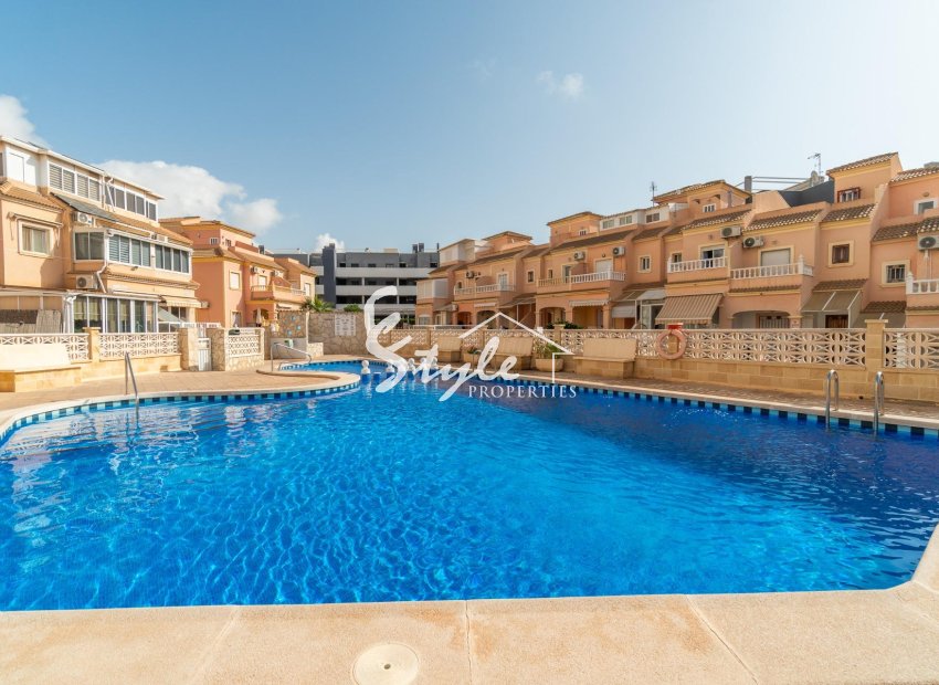 Resale - Townhouse - Orihuela-Costa - Playa Flamenca