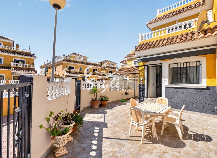 Resale - Townhouse - Orihuela-Costa - Playa Flamenca
