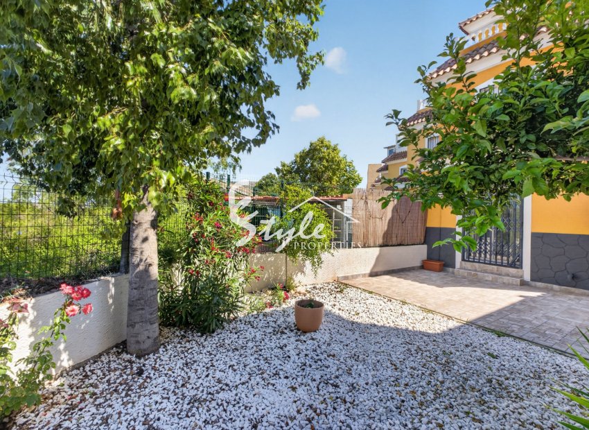 Resale - Townhouse - Orihuela-Costa - Playa Flamenca