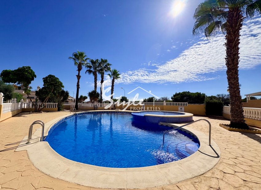 Resale - Townhouse - Orihuela-Costa - Playa Flamenca