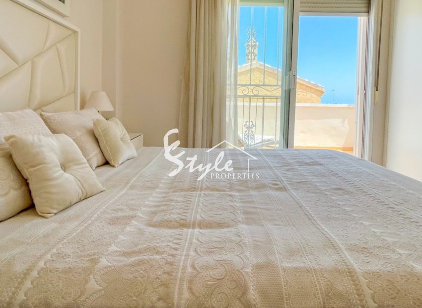 Resale - Townhouse - Orihuela-Costa - Punta Prima