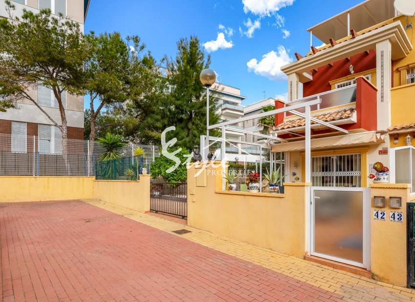 Resale - Townhouse - Orihuela-Costa - Villamartin