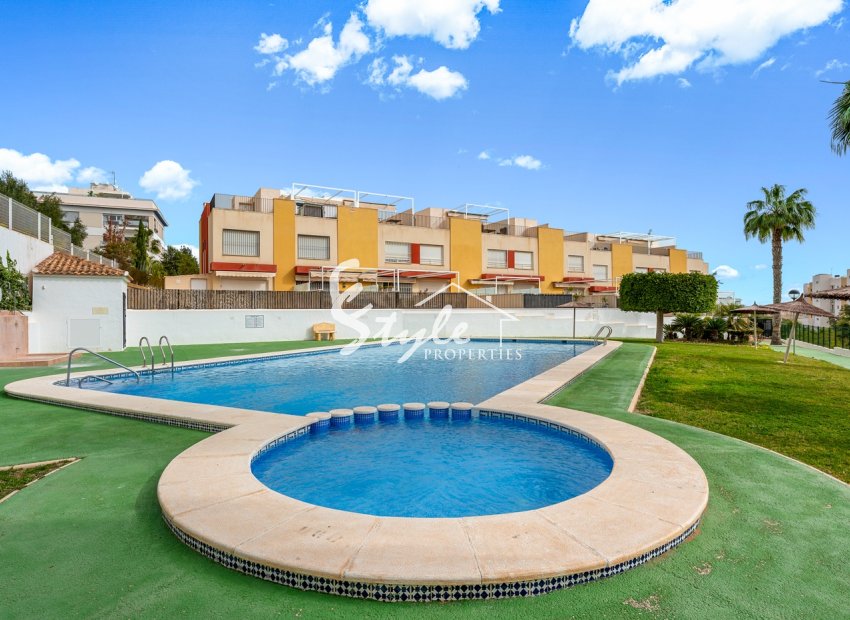Resale - Townhouse - Orihuela-Costa - Villamartin