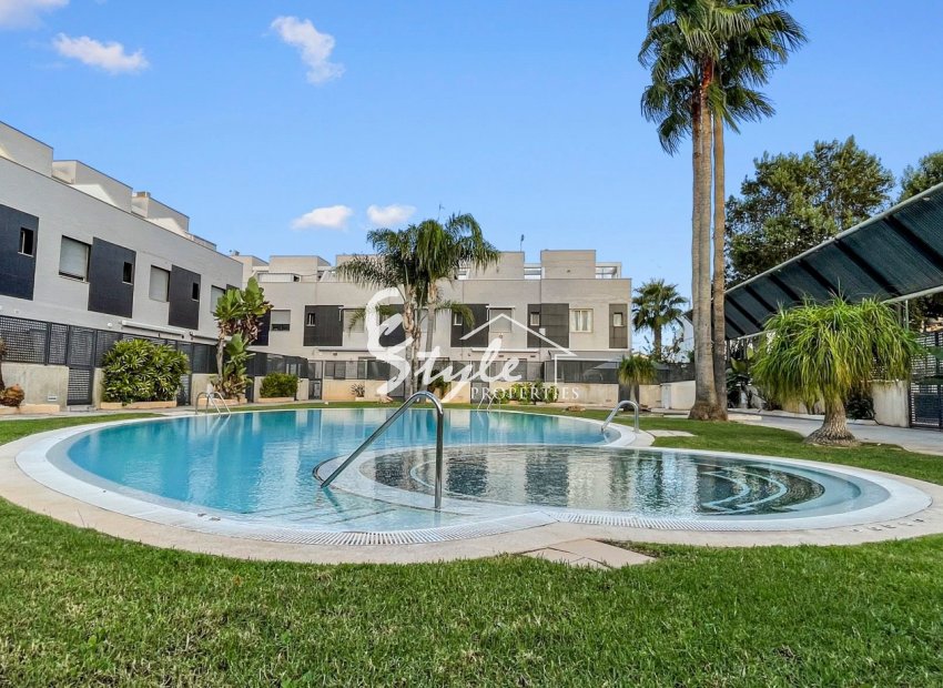 Resale - Townhouse - Pilar de la Horadada - El Mojón