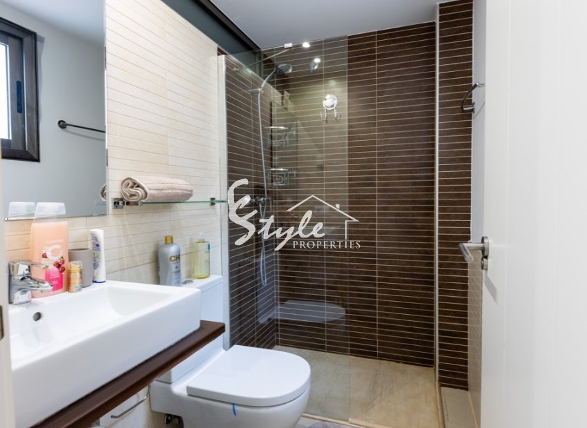 Resale - Townhouse - Punta Prima