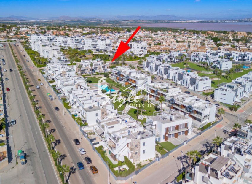 Resale - Townhouse - Punta Prima