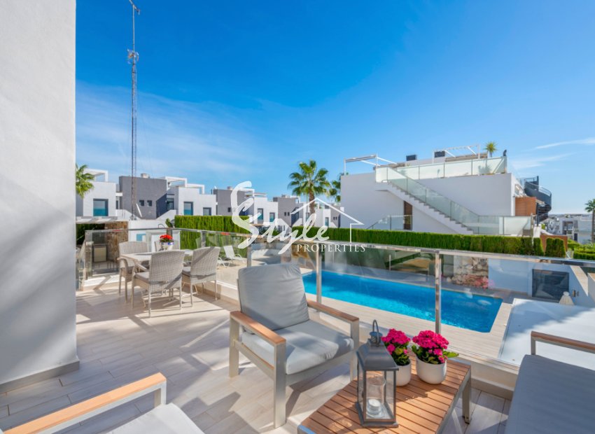 Resale - Townhouse - Punta Prima