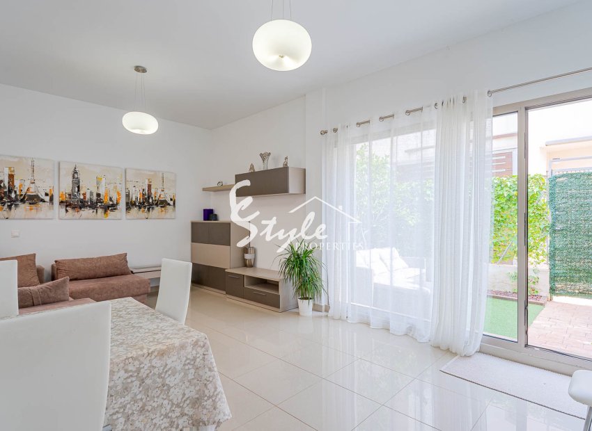 Resale - Townhouse - Punta Prima