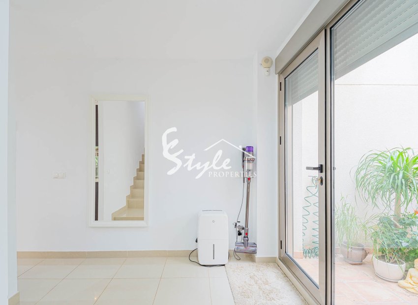 Resale - Townhouse - Punta Prima