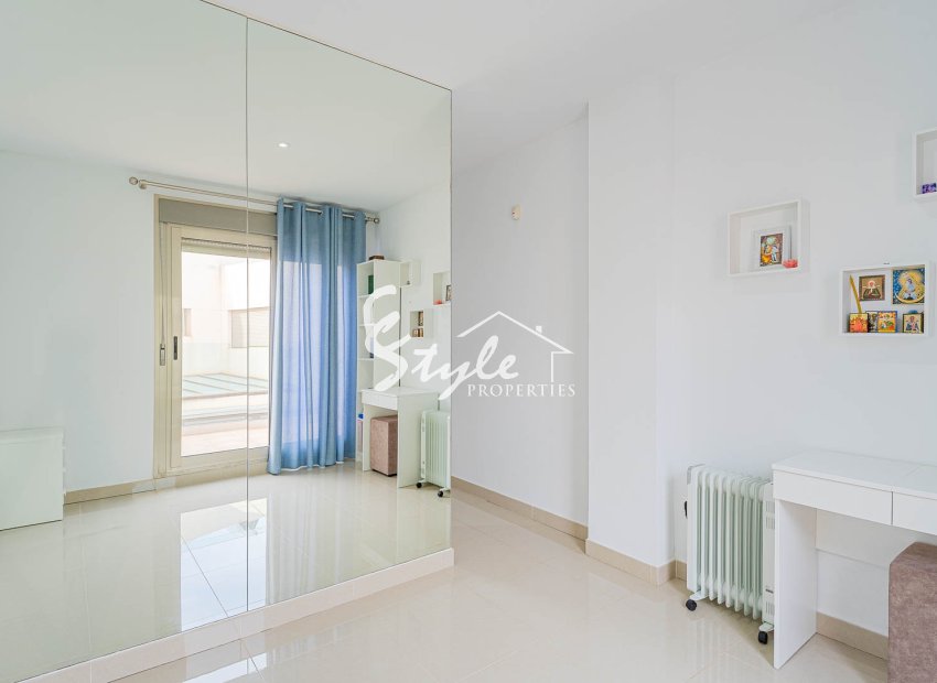 Resale - Townhouse - Punta Prima