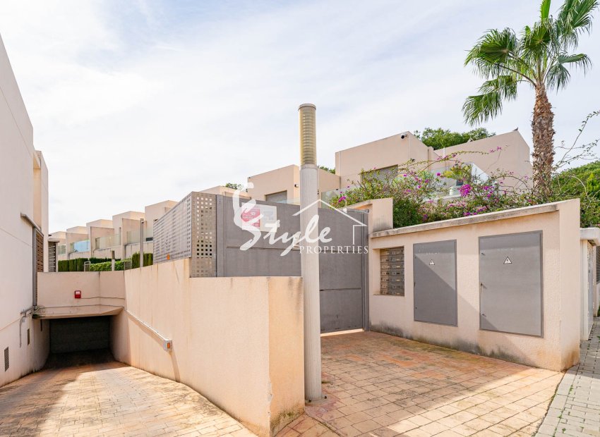 Resale - Townhouse - Punta Prima