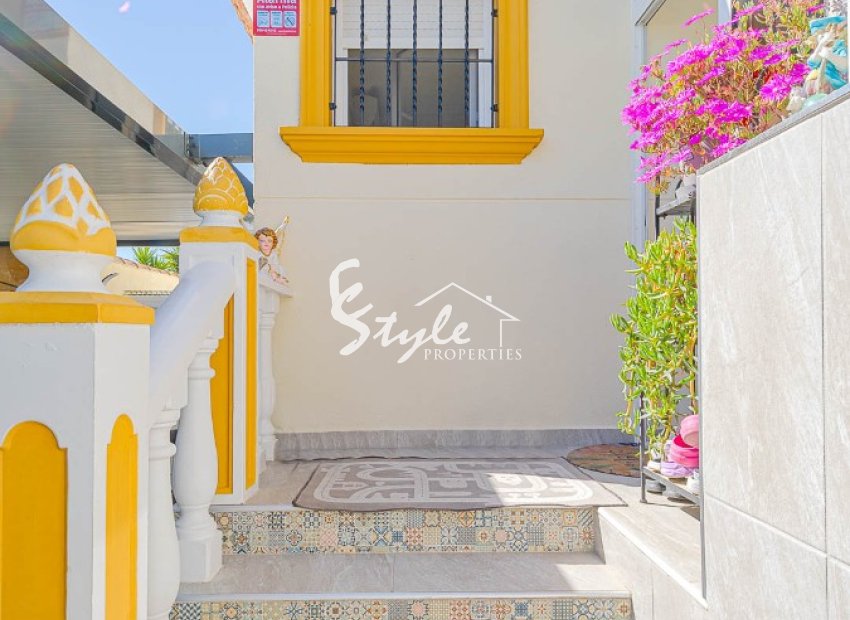 Resale - Townhouse - Punta Prima