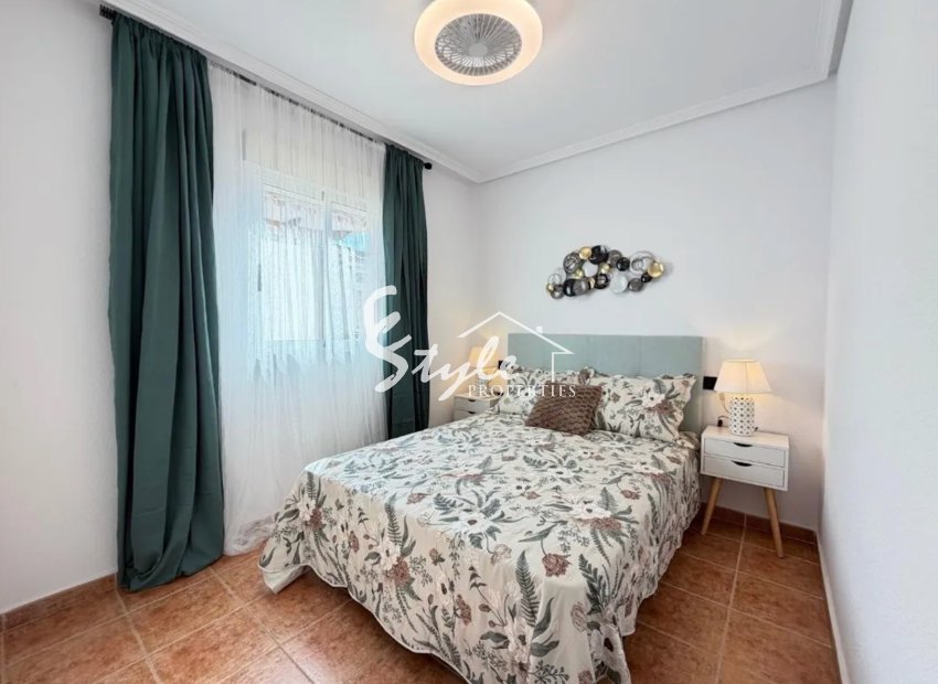Resale - Townhouse - Punta Prima
