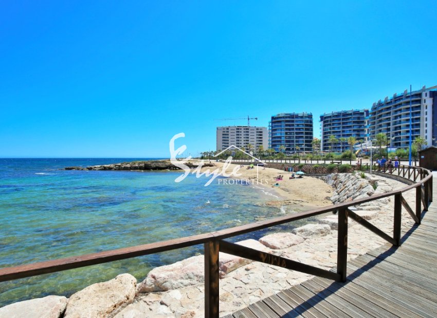 Resale - Townhouse - Punta Prima