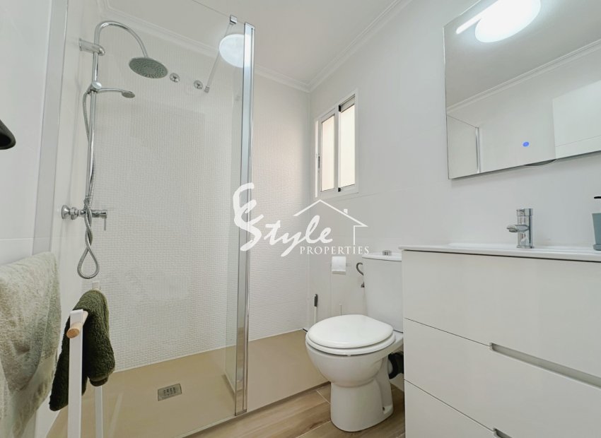 Resale - Townhouse / Terraced House - Villamartín - La Zenia
