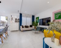 Resale - Townhouse / Terraced House - Villamartín - Las Filipinas