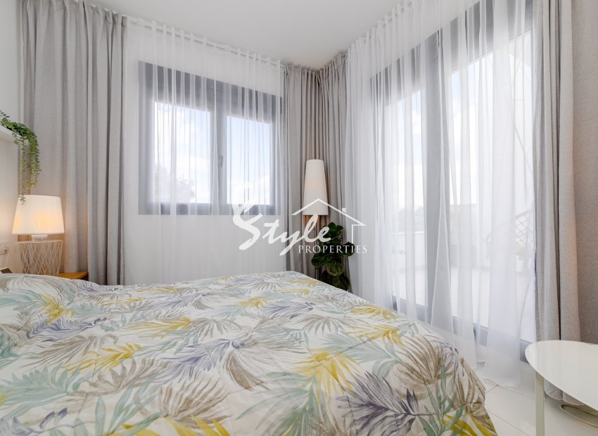 Resale - Townhouse / Terraced House - Villamartín - Las Filipinas