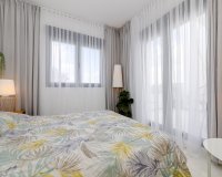 Resale - Townhouse / Terraced House - Villamartín - Las Filipinas