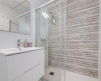 Resale - Townhouse / Terraced House - Villamartín - Las Filipinas