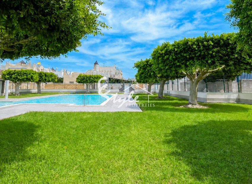 Resale - Townhouse - Torrevieja - La Siesta