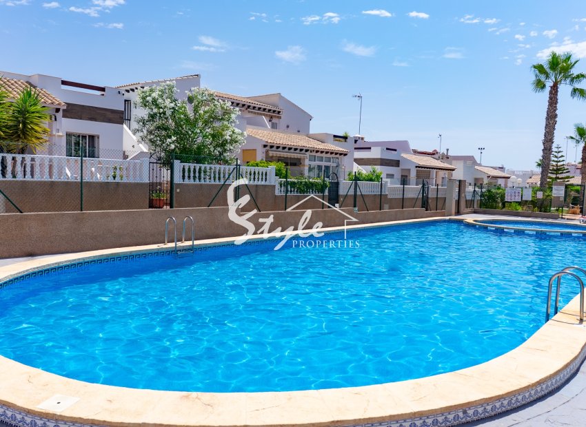 Resale - Townhouse - Torrevieja - Punta Prima