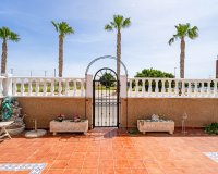 Resale - Townhouse - Torrevieja - Punta Prima
