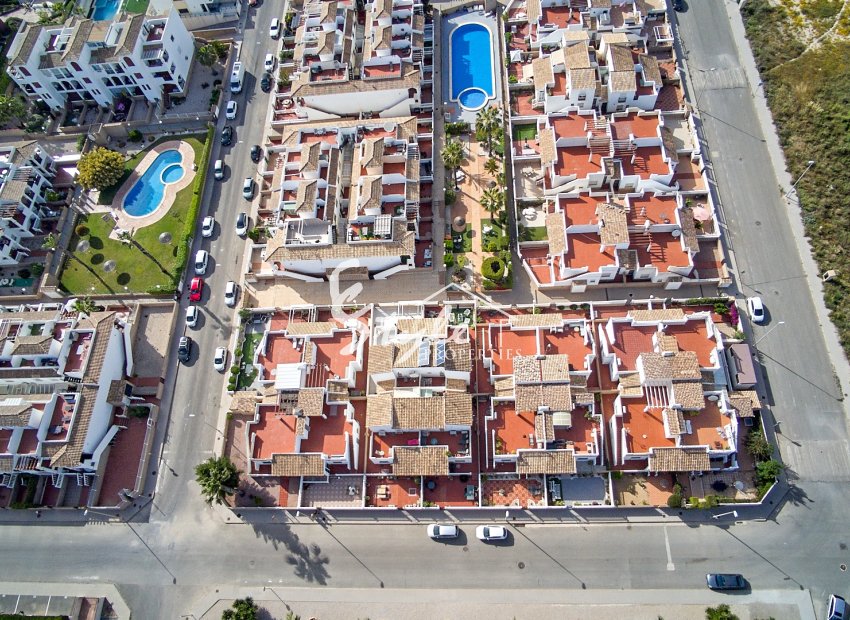 Resale - Townhouse - Torrevieja - Punta Prima