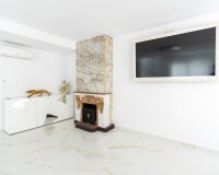 Resale - Townhouse - Torrevieja - Punta Prima
