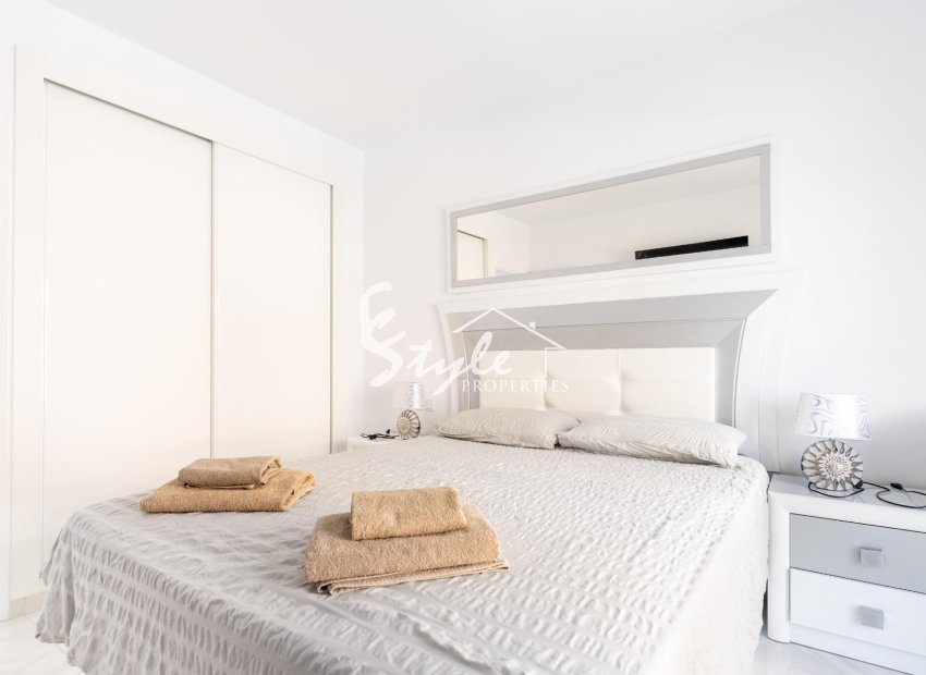 Resale - Townhouse - Torrevieja - Punta Prima