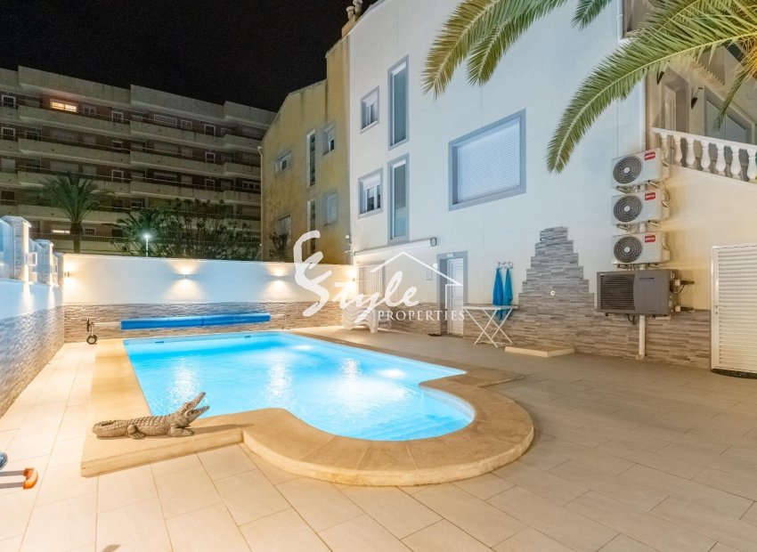 Resale - Townhouse - Torrevieja - Punta Prima