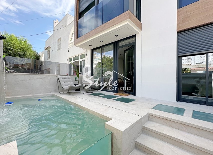 Resale - Townhouse - Torrevieja - Torrevieja - Aguas Nuevas