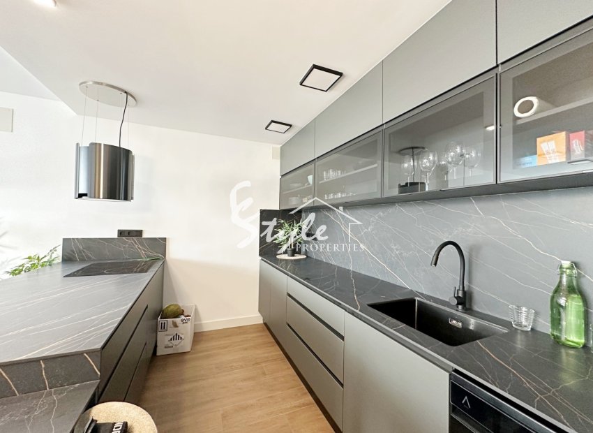 Resale - Townhouse - Torrevieja - Torrevieja - Aguas Nuevas