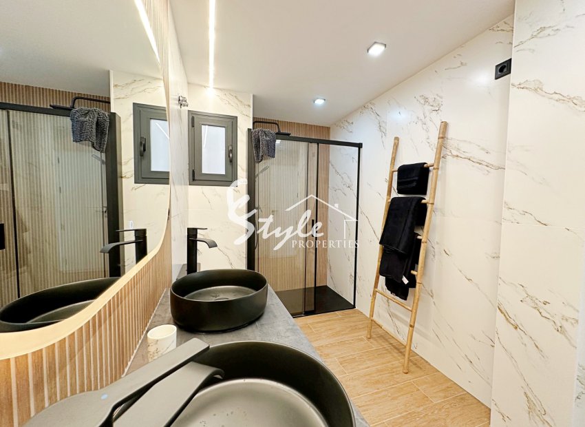 Resale - Townhouse - Torrevieja - Torrevieja - Aguas Nuevas